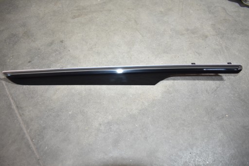 IDEALNA moulding door DECOR PIANO left rear part rear PORSCHE MACAN 1