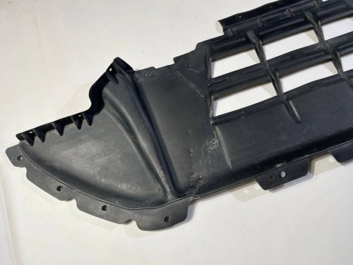 cover cover below engine chassis of a bumper lower Maserati Levante 2017