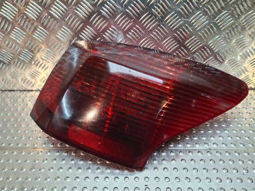 light rear right PEUGEOT 407 KOMBI CIEMNA 2004