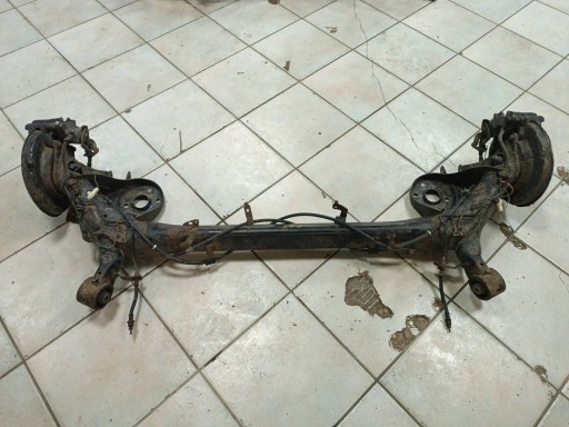 SKU12269 - Балка задней подвески салазок toyota prius 3 xw30 2011