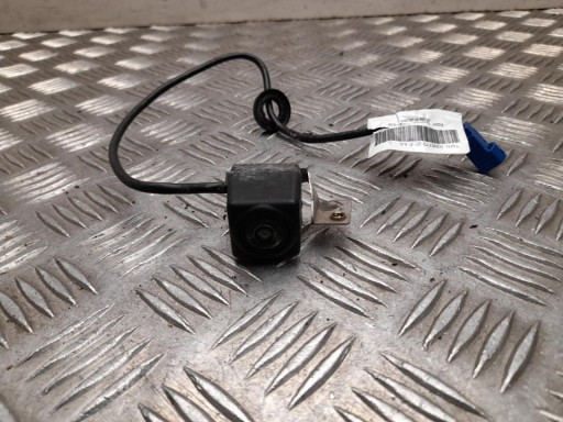 1006773-00-E - Передня камера tesla model s 2014 100677300e