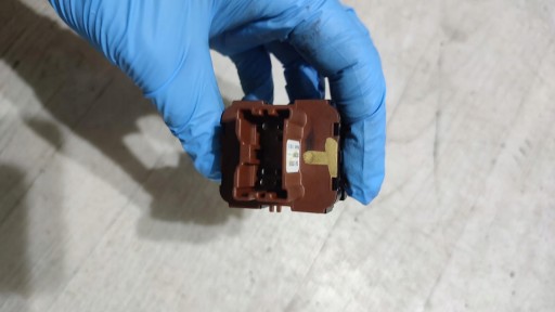 switch windows left front Renault Captur