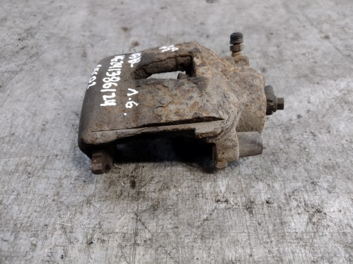 de l’étriers freins frein droite avant Audi A3 8L 1,6B