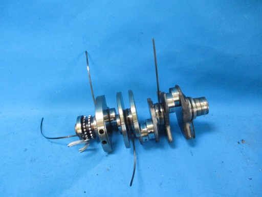 Колінчастий вал audi 3.0tdi номінал 059101ae