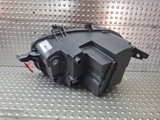 PUSZKA fara prednja desna 9836161580 CITROEN C3 III FULL LED 2020