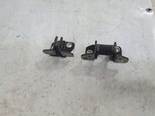 DODGE CHARGER LIFT 15- hinge door right rear part PX8
