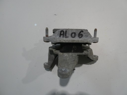 Stütze getriebehalter getriebestütze getriebelager AUDI A4 A5 8K0399115R