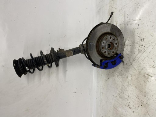 MCPERSON swing shock absorber 1.4 e-TSI GTE left VW PASSAT B8 5Q0407257A