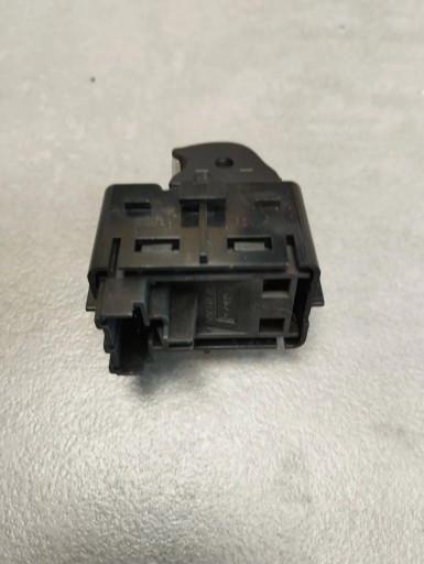 Ford Mondeo MK5 switch windows DG9T-14529-ABW