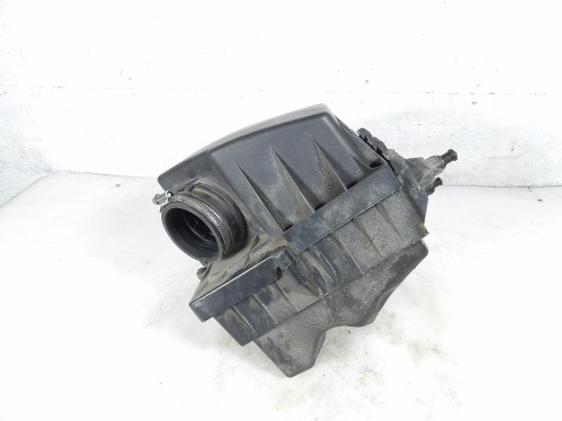 OPEL CORSA E 1.4 B cover of a filter, air