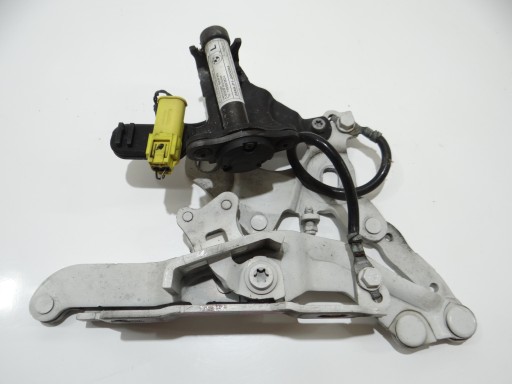 hinge NABOJ PIROTECHNICZNY left bonnets BMW E88 300