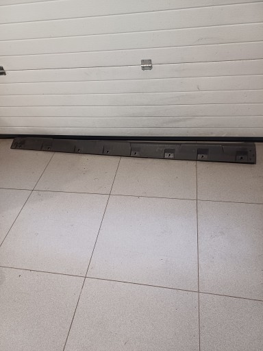 threshold left DACIA JOGGER 764192055R