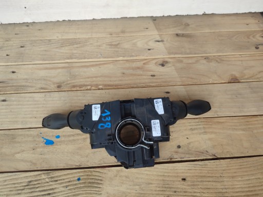 commande levier commodo sous volant FORD FIESTA MK7 8A6T-13N064-BF