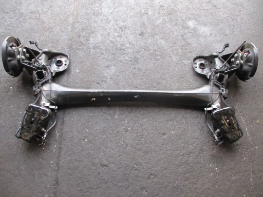 1,2THP 20R - Подвеска заднего моста peugeot 2008 1.2thp 20 лет