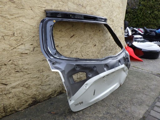 TOYOTA YARIS III LIFT IV 17- boot doors