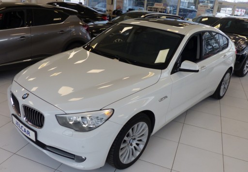 BMW Seria 5 F10-F11 Limuzyna 520d 184KM 2013