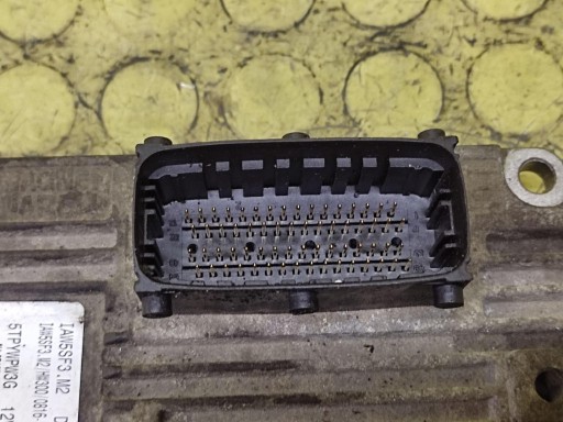 FIAT GRANDE PUNTO 1.4 control unit of the engine 51784957