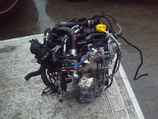 engine complete NISAN RENAULT H4DF480 10 TYSKM