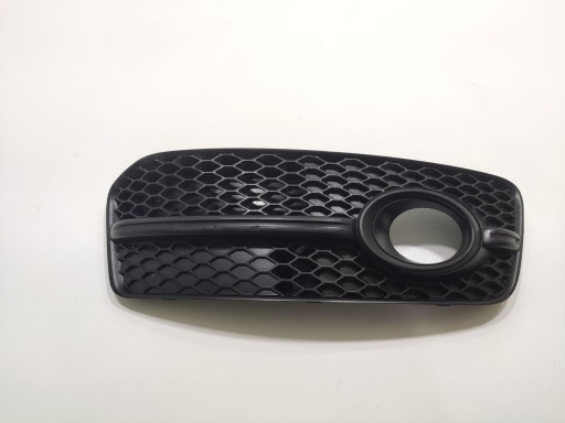 grid right of a bumper front AUDI Q5 and 8R S-LINE 2008-2012 8R0807682F