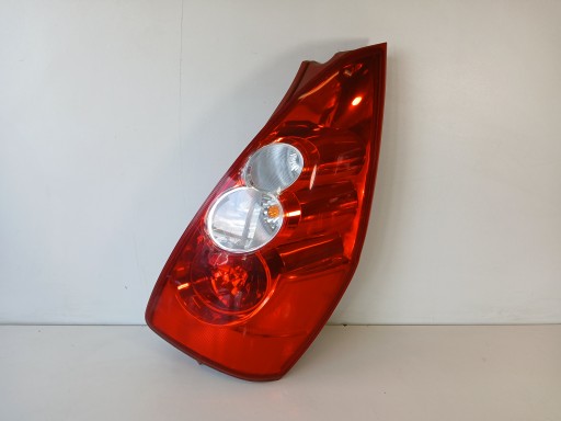 MAZDA 5 et CR Feux phare Droit Arrière
