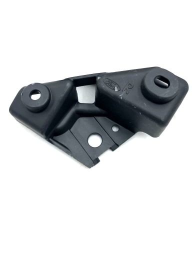 DS73-13A004-BA - Крепление правой фары FORD MONDEO MK5 14R-