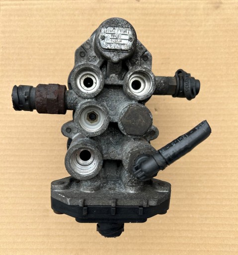 A0014317815 - ШЕСТИСТОРОННИЙ КЛАПАН 6-ХОДОВОЙ ATEGO 2 AXOR ACTROS