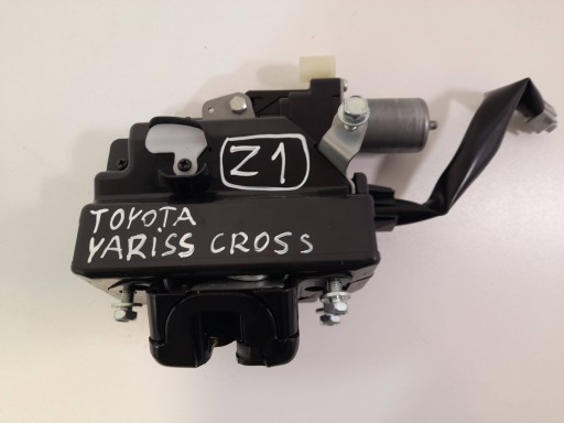Toyota Yaris Cross lock bonnet boot 1638000790 (Z1)