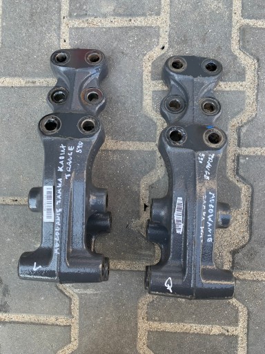 21196590 - RENAULT T RANGE GAMA ЛАПА КРІПЛЕННЯ ЗАМКА КАБІНИ