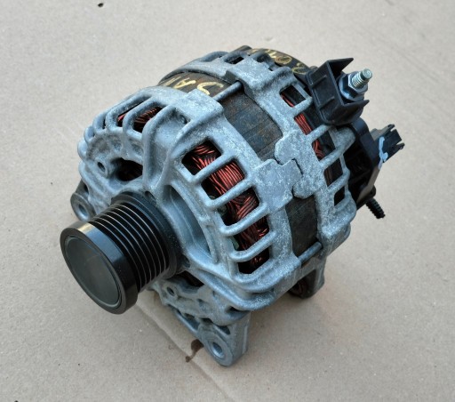 231007769R - Генератор dacia sandero iii 20- 1.0 tce