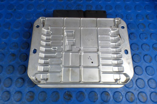 control unit of the engine 22611AU250 stBDB SUBARU FORESTER III 2.0 DIESEL