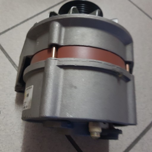 Генератор mercedes a0071546102 новий оригінал