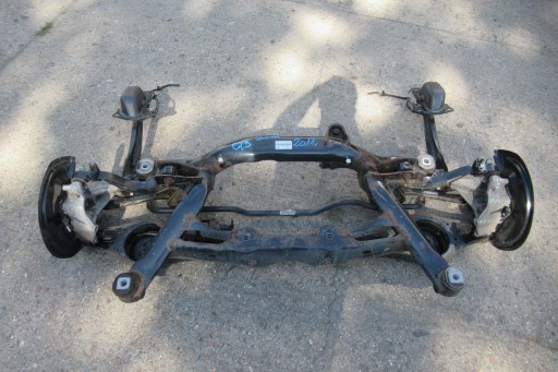 Audi q3 2.0 tsi балка задньої підвіски 5n0505235l