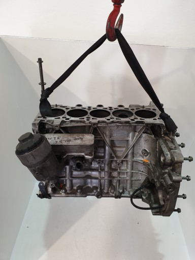 ДНИЗ AXD ДВИГУН VW T5 2.5 TDI
