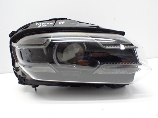 992941592BA - Лампа права передня повна світлодіодна матриця europa 9j1941060e porsche taycan 21r