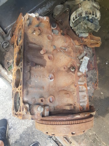 Блок двигателя Поршни Вал 3.0 HDI EU 5 F1CE3481E