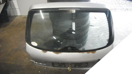 Ss3 - PEUGEOT 206 98-ЗАДНЄ СКЛО - ВІД ЗАДНІХ ДВЕРЕЙ