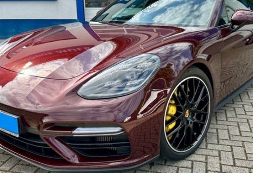 ЧЕТВЕРТЬ ПЕРЕДНЯЯ ЛЕВАЯ PORSCHE PANAMERA 971 974