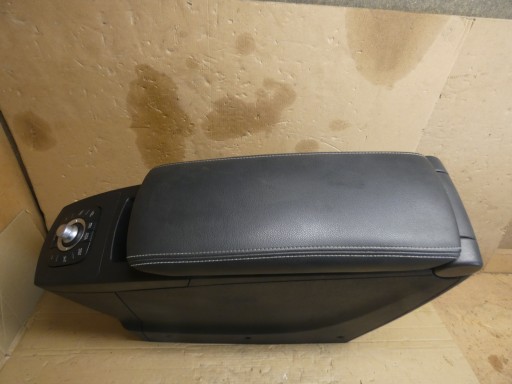 armrest RENAULT SCENIC III 8127320