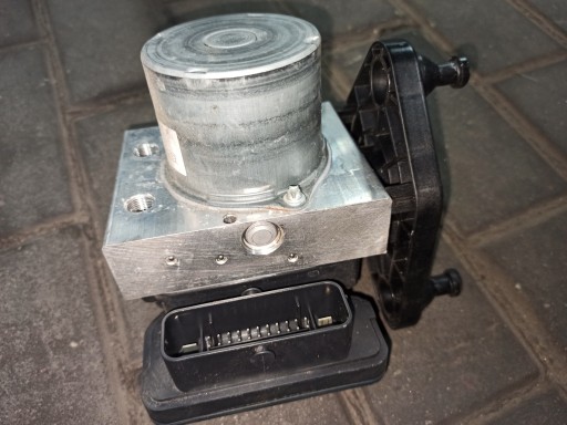 A9079002904 - Mercedes Sprinter W907 2019 головний гальмівний циліндр ABS