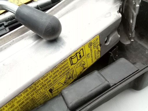 VW Audi gear lever lift 8L0011031A