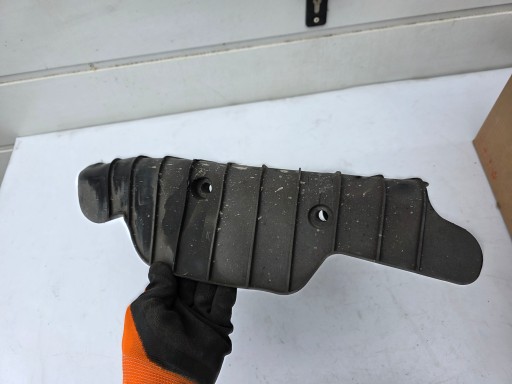 Blende Abdeckung des Querlenkers des rechten hinten rechts heck AUDI Q5 II FY 80A