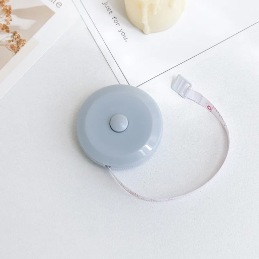 https://a.allegroimg.com/s512/1158ad/853a169f42f0a0238b224509c215/1-5m-Soft-Tape-Measure-Double-Scale-Body-Sewing-Flexible-Ruler-for-Weight