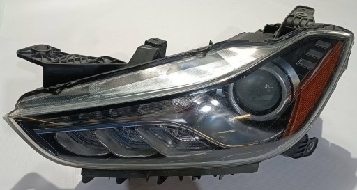 light front left reflektor left Xenon Maserati Ghibli SQ4 2013
