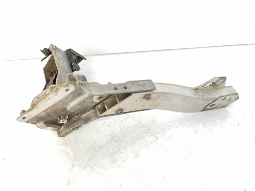 MERCEDES W213 wall support right A2136206400 A2536210500