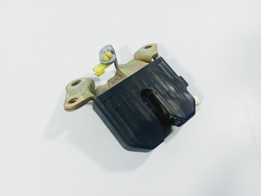 Schloß heckklappe Kofferraum hinten heck Toyota Avensis T22 00-03
