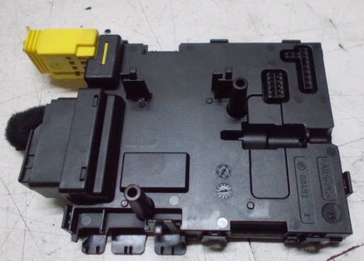VW PASSAT B6 KOMBI 1.9 TDI 07R Sensor KATA Kurvenlicht 3C0953549A