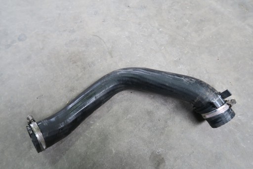 GK31-6C646-AE - ТРУБА ИНТЕРКУЛЕРА FORD TRANSIT MK8 2.0 TDCI