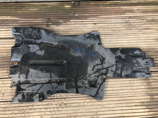 cover chassis AUDI Q7 4L 7L8825231A