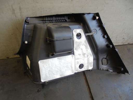 KIA RIO III HB - side rear part right boot