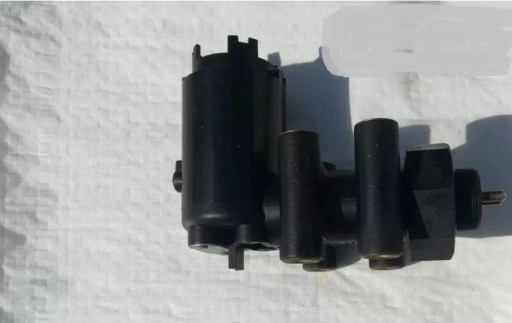 VALVOLA POZIOMUJACY Sospensione MERCEDES MAN SCANIA WABCO 4410500080
